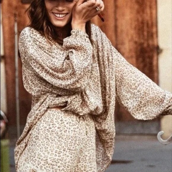Spell & The Gypsy Collective M/L Frankie Leopard Print Blouse - Picture 9 of 16